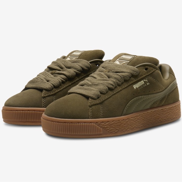 NIB PUMA Suede XL - Picture 1 of 14